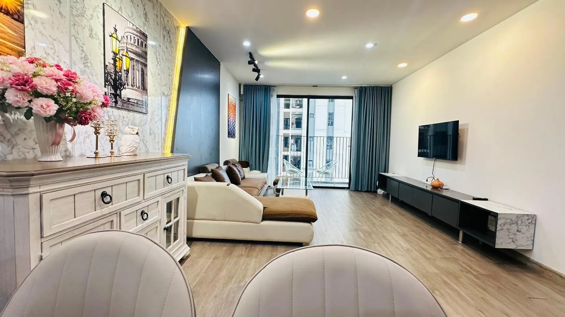 Can Ho Ha Do Centrosa Ho Chi Minh City Apartment