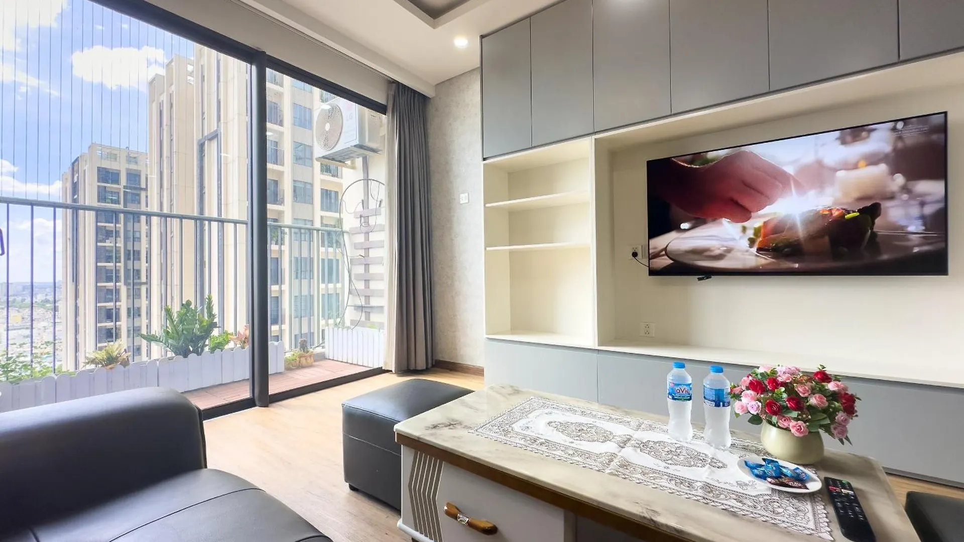 Can Ho Ha Do Centrosa Ho Chi Minh City Apartment