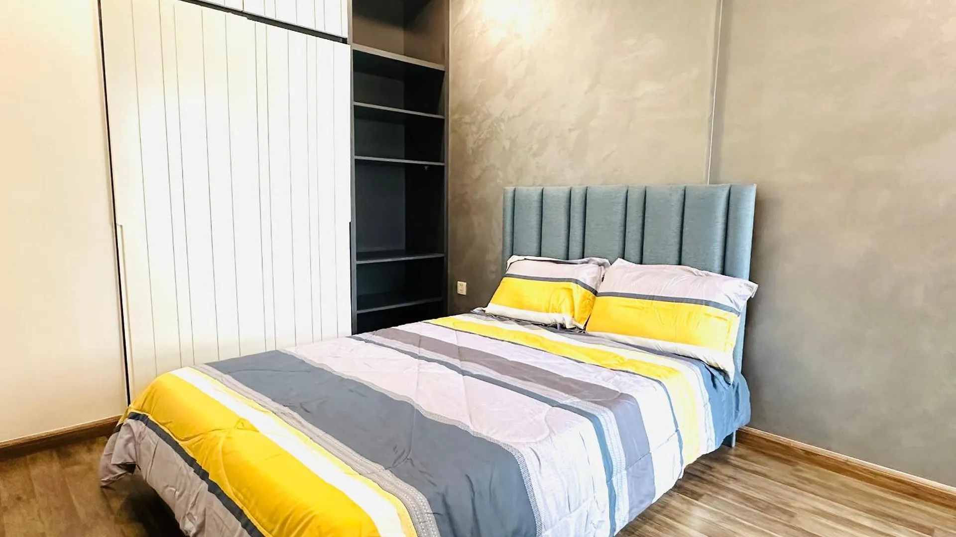 Can Ho Ha Do Centrosa Ho Chi Minh City Apartment