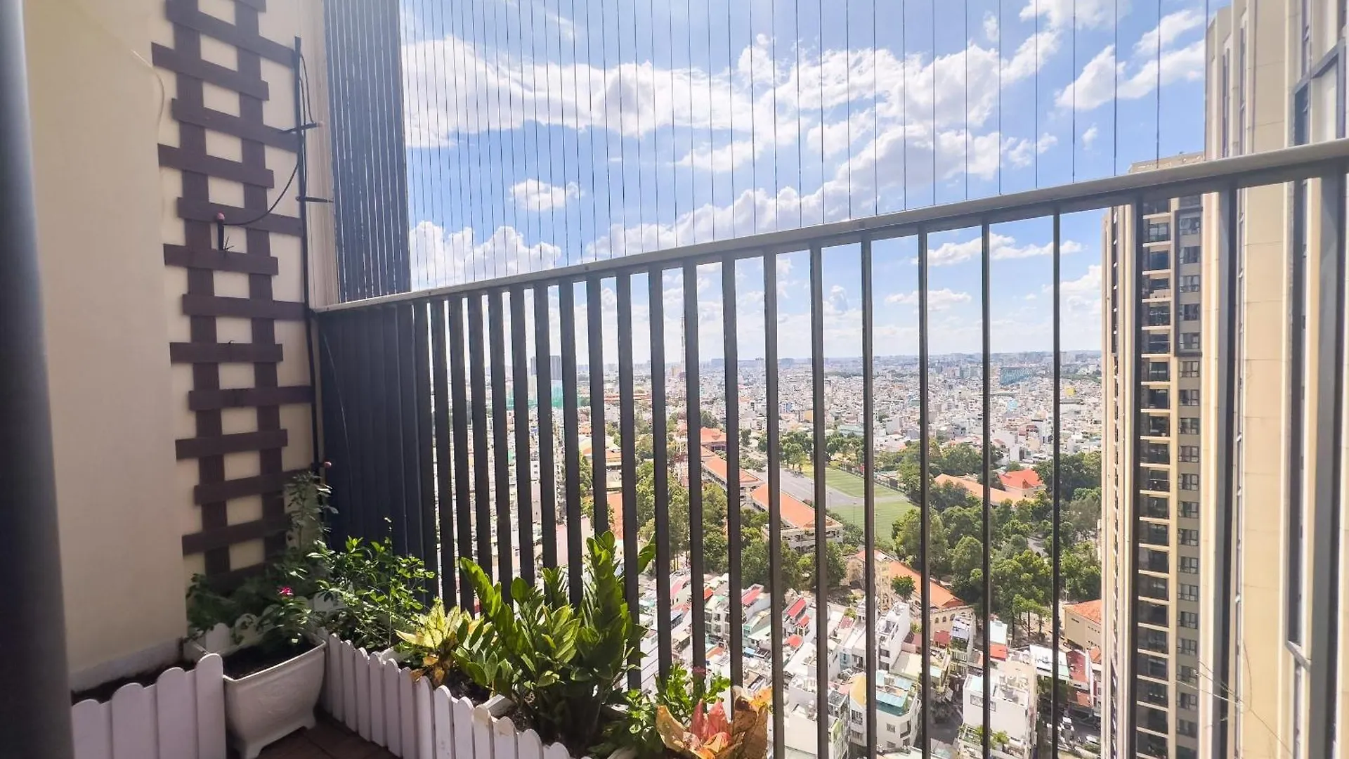 Can Ho Ha Do Centrosa Ho Chi Minh City Apartment